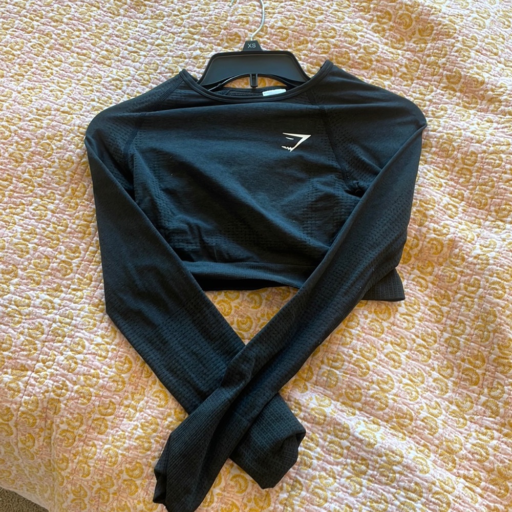 Cropped Dark Grey Gym-shark Top